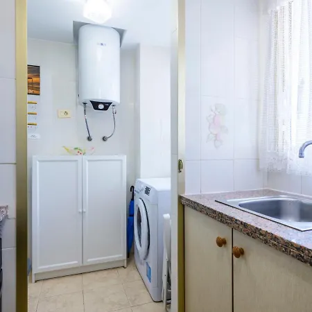 Apartment Neptuno - La Concha By Interhome